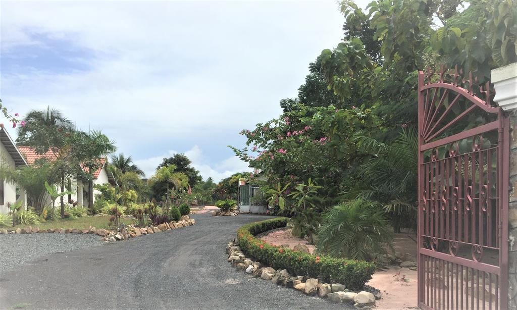 Pink Sands Villa (Adults Only) Kampot Luaran gambar